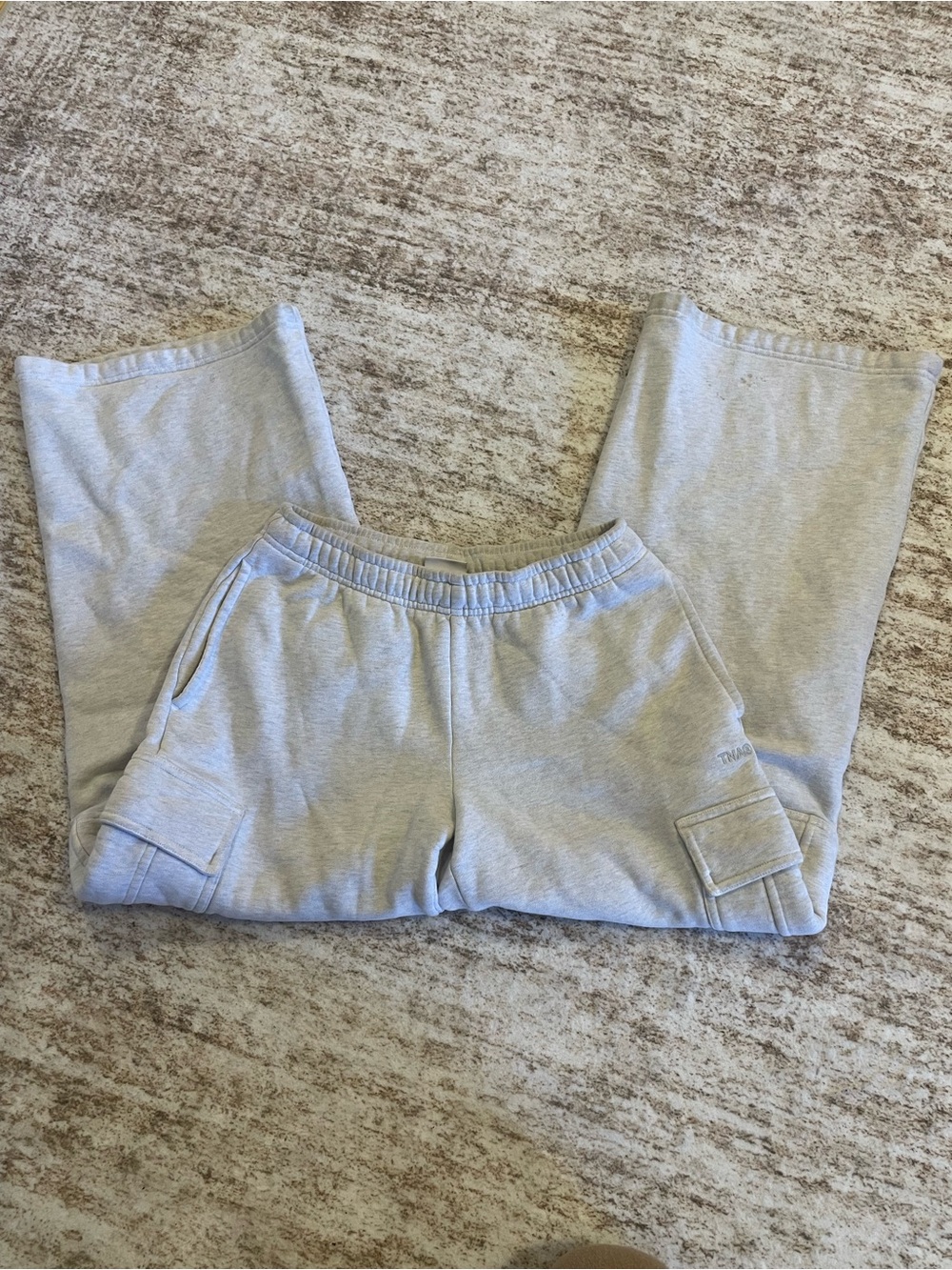 Aritzia Cargo Sweatpants Mega Fit